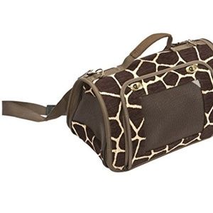 Friends Forever Bags - NWT Pet Rectangular Pet Carrier Friends Forever Friends Forever Bags - NWT Pet Rectangular Pet Carrier Friends Forever